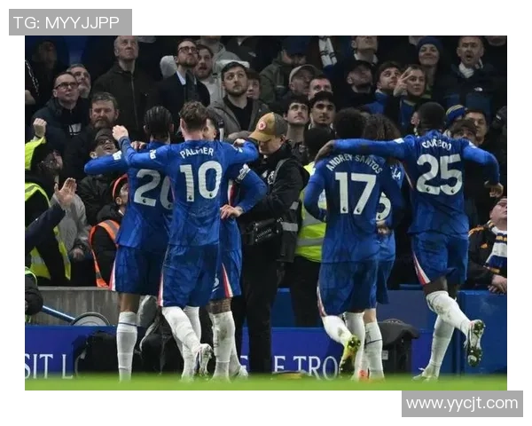 欧联杯曼联与那不勒斯激战成平局历史冷门瞬间引发全场热议