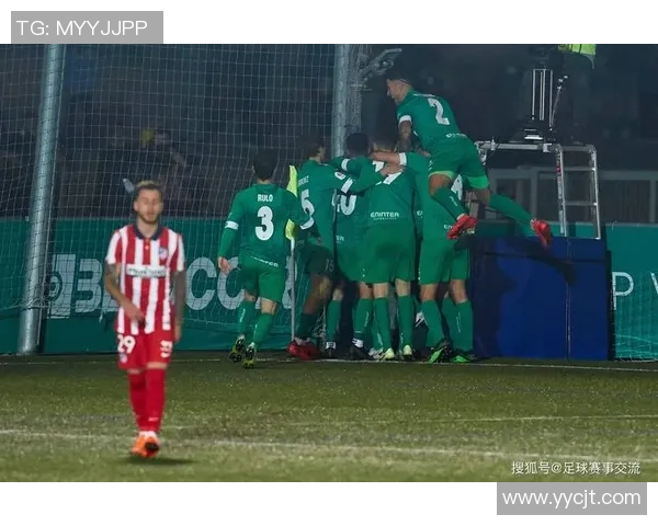 西甲赛场惊现冷门切尔西3-0战胜波尔图引发转会热议
